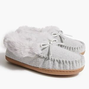 J.Crew Factory Heathered Faux Fur Slippers - Heather Gray Moccasin size 6 NWOT